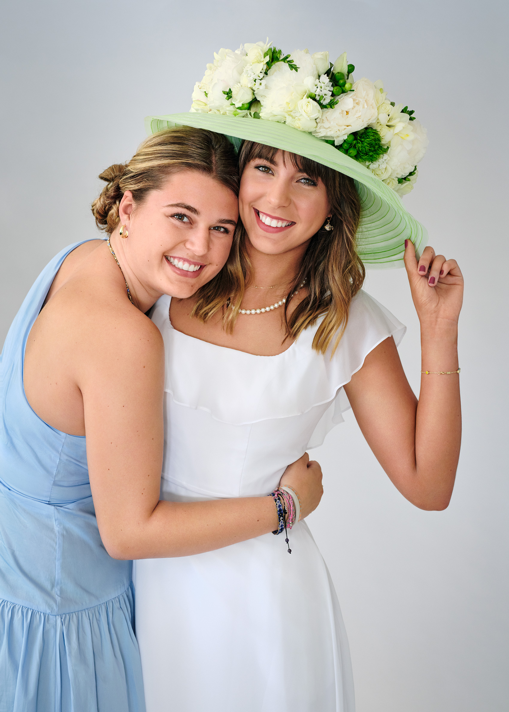 Weedreyer sisters portrait on graduation day from Hockaday in Dallas